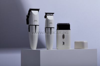 JRL GHOST KIT 2 - МАШИНКА ЗА ПОДСТРИГВАНЕ, КОНТУРЕН ТРИМЕР И ШЕЙВЪР