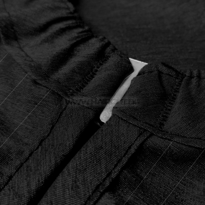 THE BARBER CAPE BLACK/WHITE PINSTRIPE - ПРЕМИУМ ПЕЛЕРИНА, ЧЕРНА С БЯЛО РАЙЕ