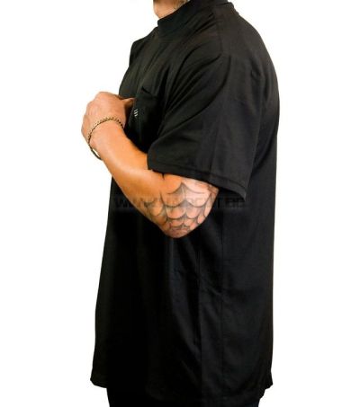 THE MASTER BARBER JACKER BLACK - ТРАДИЦИОННА БРЪСНАРСКА РАБОТНА РИЗА С КЪС РЪКАВ, ЧЕРНА С ЛОГО